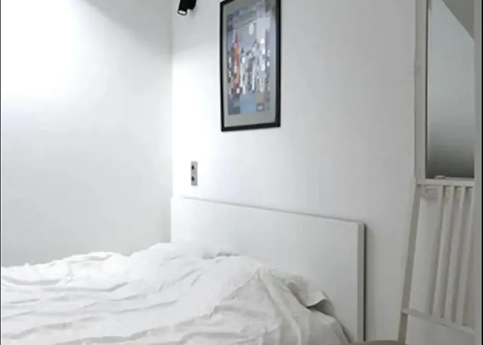 Dzīvoklis The Henhouse - A Modern Loft In The Very Center Riga